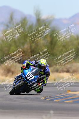 media/May-11-2024-SoCal Trackdays (Sat) [[cc414cfff5]]/10-Turn 2 (1145am)/